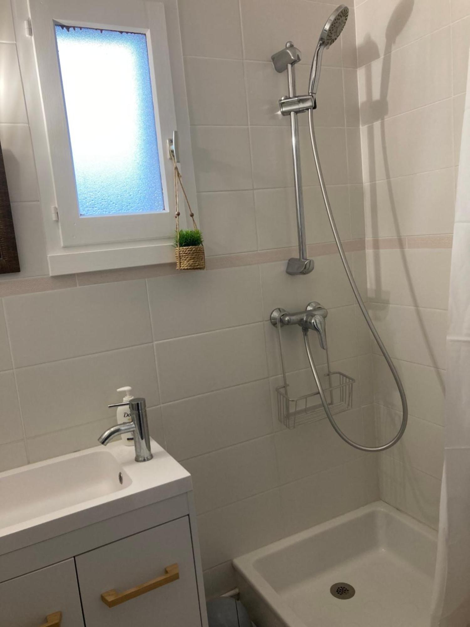 Cabourg, Appartement T2 Acces Direct Mer Extérieur photo